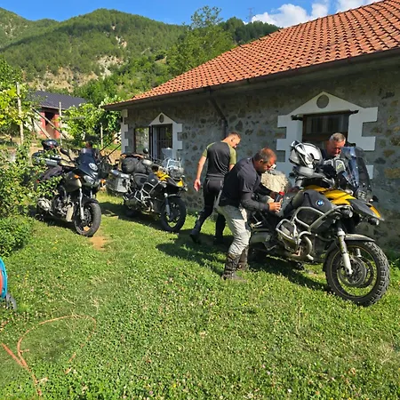 Lika Shkoze (Shkoder)