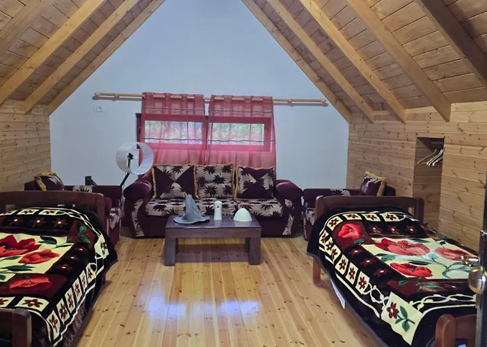 Lika Gasthof Shkoze (Shkoder)